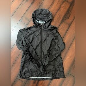 Columbia Women’s Light Rain Jacket - Size Medium